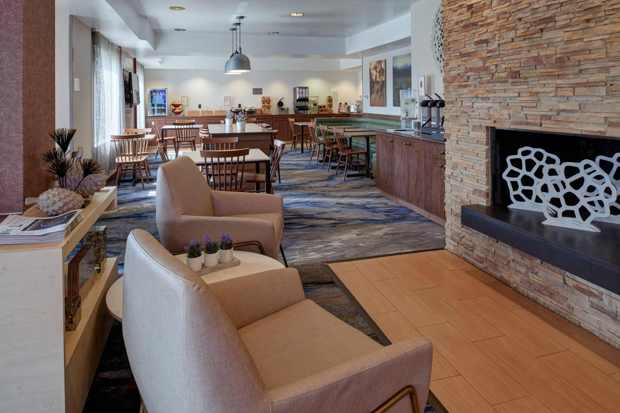 Fairfield Inn By Marriott Kalamazoo West Ngoại thất bức ảnh