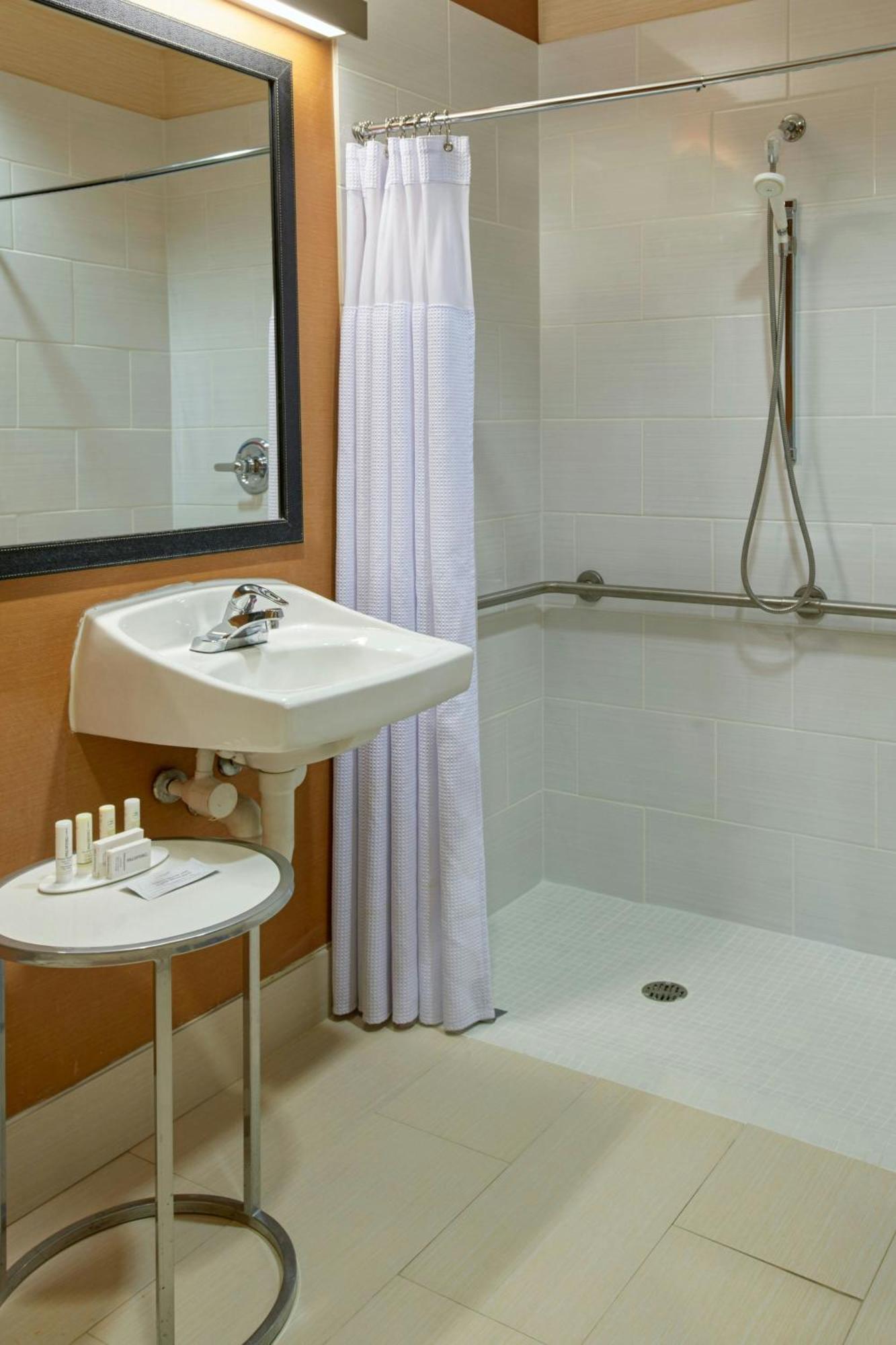 Fairfield Inn By Marriott Kalamazoo West Ngoại thất bức ảnh